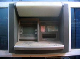 Госума обязала банкоматы указывать размер комиссии на чеках