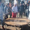 Гигантскую мясную лепешку испекли сербские повара в Нижнем Новгороде