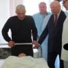 Детей, пострадавших в этой аварии, навестил губернатор Валерий Шанцев