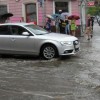Многие улицы оказались затоплены из-за проливного дождя в Нижнем Новгороде утром в пятницу, 26 июня