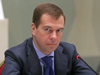 В эти минуты в Кстове Дмитрий Медведев проводит совещание по исполнению программ модернизации нефтеперерабатывающих производств