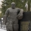 В Нижнем Новгороде увековечили вратарский свитер под 20-м номером, в котором выступал легендарный Виктор Коноваленко