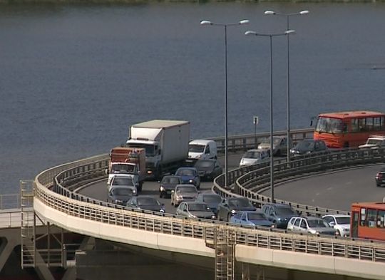 В Нижнем Новгороде из-за ремонта на двух мостах серьезно осложнилась ситуация на дорогах