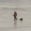 Выходить на тонкий лед смертельно опасно