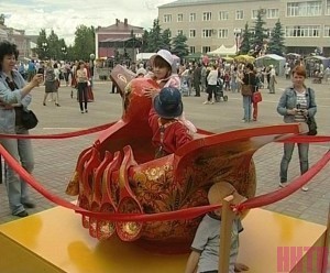 В Семенове прошел фестиваль художественных промыслов Золотая хохлома