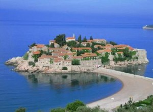 Черногория предлагает гражданство за инвестицию в 500 тысяч евро