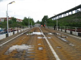 Наплавной мост через Волгу пустят в пятницу