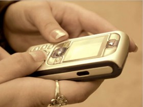 Депутатов молодежного парламента будут выбирать с помощью СМС.