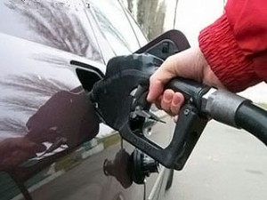 Дефицит бензина может охватить Москву