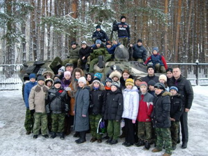 Нижегородским кадетам показали армейскую службу