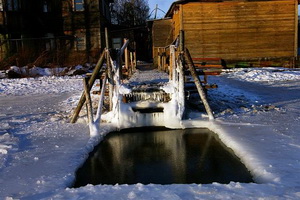 Готовность водоемов к крещенским купаниям проверила комиссия городской администрации