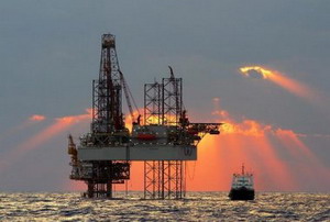 Цены на нефть выросли из-за сокращения поставок с Ближнего Востока