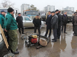 Ленинский район вооружился противопаводковой техникой и к большой воде готов - уверяют в местной администрации