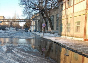 В Бутурлине из-за активного снеготаяния произошло подтопление придворовых территорий восьми улиц