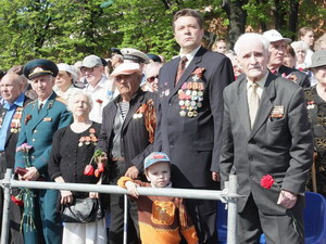 Более десяти тысяч нижегородцев наблюдали парад Победы в центре города 9 мая