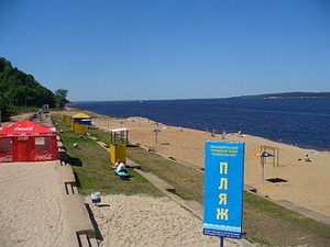 Готовность городских пляжей к летнему сезону сегодня проверил глава администрации Олег Кондрашов