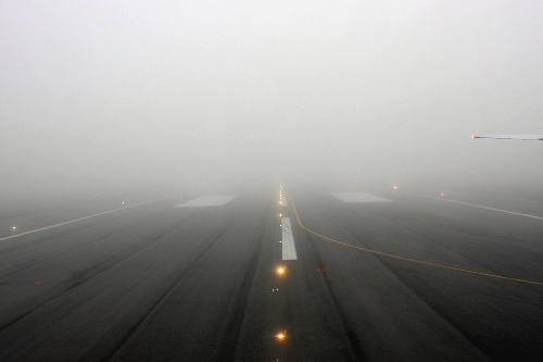 В связи с непогодой в Нижегородском аэропорту утром было задержано прибытие пяти самолетов