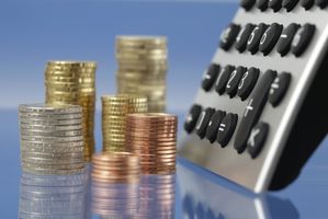 Полтора миллиарда рублей задолжали нижегородцы по трем видам налогов: земельному, транспортному и налогу на имущество