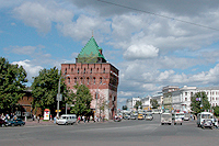 В Нижнем Новгороде с восьми вечера 1 мая до десяти вечера 2 мая, а так же с 8 вечера 3 мая до десяти вечера 4 мая будет закрыто движение транспорта и ограничена парковка на Верхне-Волжской набережной
