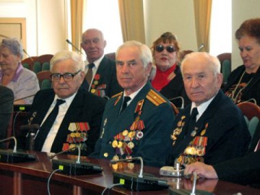 Губернатор Валерий Шанцев вручит награды 20 нижегородцам