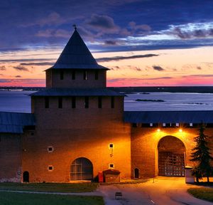 Ночь с субботы на воскресенье можно будет провести в одном из музеев города. Международная акция «Музейная ночь», приуроченная к празднованию дня музеев, пройдет завтра в Нижнем Новгороде