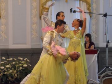 Пять супружеских пар, отметивших золотую свадьбу, наградили медалями «За любовь и верность»