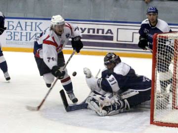 Нижегородское «Торпедо» всухую проиграло минскому «Динамо»