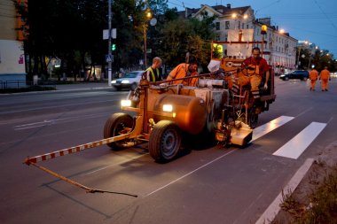 Дороги Нижнего Новгорода покроют термопластиком