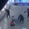 В Москве на Воробьевых Горах прошли соревнования по экзотичному для России виду спорта - скоростному спуску на коньках