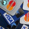 Крупнейшие международные платёжные системы «Виза» и «Мастеркард» без всякого уведомления прекратили обслуживание пластиковых карт нескольких российских банков