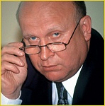 Один рабочий день с Валерием Шанцевым проведет студент юрфака университета имени Лобачевского, чтобы понять, как работает губернатор