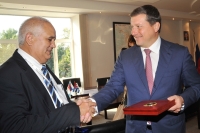 Непростая ситуация вокруг нашей страны не помешала собрать на международном бизнес-саммите в два раза больше иностранных делегаций, чем прошлом