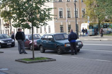 Полицейские проверили работу частных нелегальных перевозчиков