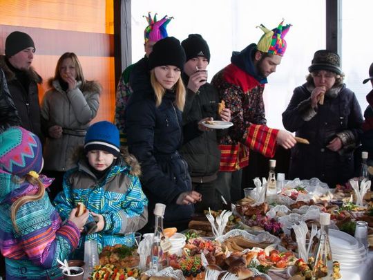 Широкую Масленицу с размахом и по-семейному отпраздновали в ЖК «Ландыши»