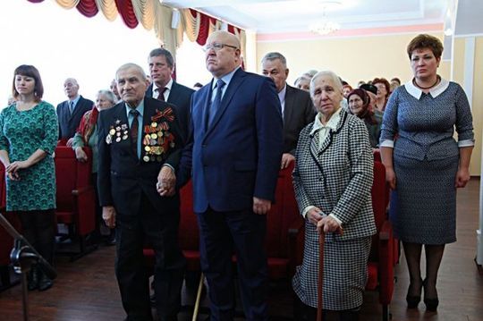 Шанцев вручил ветеранам Сарова и Первомайска юбилейные медали к 70-летию Великой Победы