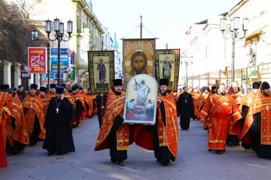 Пасхальный крёстный ход состоялся в Нижнем Новгороде
