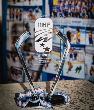 В женском хоккейном клубе СКИФ подвели итоги прошедшего сезона