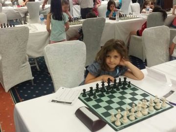 6-летняя нижегородка Эвелина Завиваева выиграла бронзу первенства Европы по шахматам