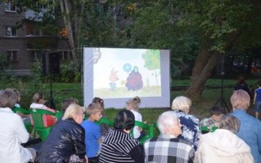 «Кинодворик» появился в микрорайоне «Березовский»