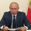Владимир Путин продлил «коронавирусные» выплаты соцработникам и медработникам
