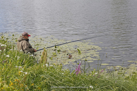 На Чебоксарском водохранилище снят запрет на лов рыбы с 11 июня
