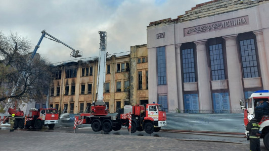 ДК имени Ленина горел утром 3 октября