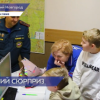 Нижегородок трогательно поздравляют с Днем матери