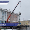 Началась установка главной ёлки города на площади Минина и Пожарского