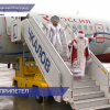 Дед Мороз и Снегурочка прилетели в Нижний Новгород на опытном образце нового самолета МС-21