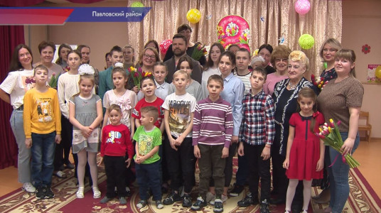 Депутат Государственной Думы Юрий Станкевич навестил воспитанников Таремского детского дома