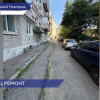 На улице Пушкина заасфальтировали более 300 квадратных метров придомовой территории