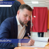 Депутаты Нижегородской области голосуют на своих избирательных участках во второй день выборов